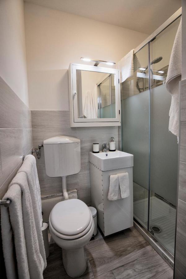 Garden House: Apartments And Rooms For Holidays ปาแลร์โม ภายนอก รูปภาพ