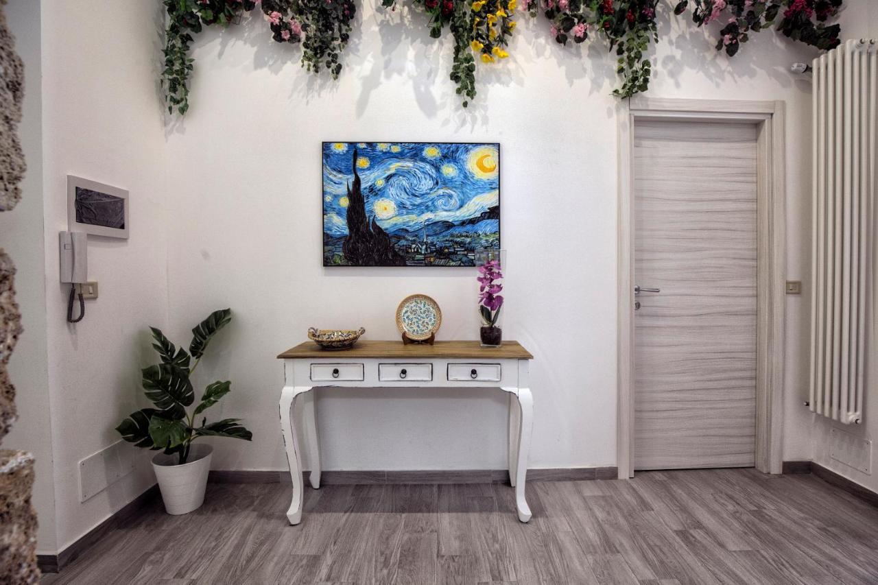 Garden House: Apartments And Rooms For Holidays ปาแลร์โม ภายนอก รูปภาพ